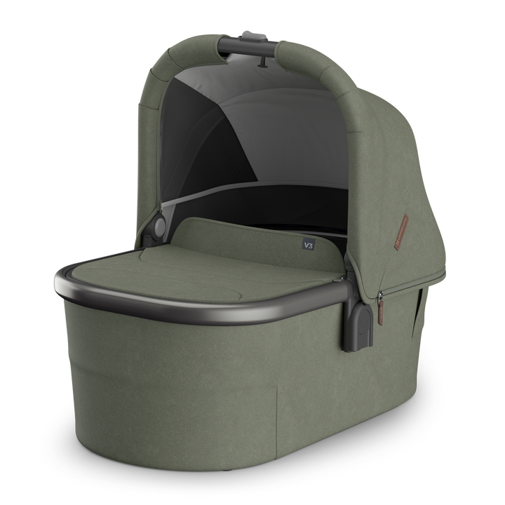 UPPAbaby Bassinet V3 — Evelyn — New, Torn Packaging — Evelyn