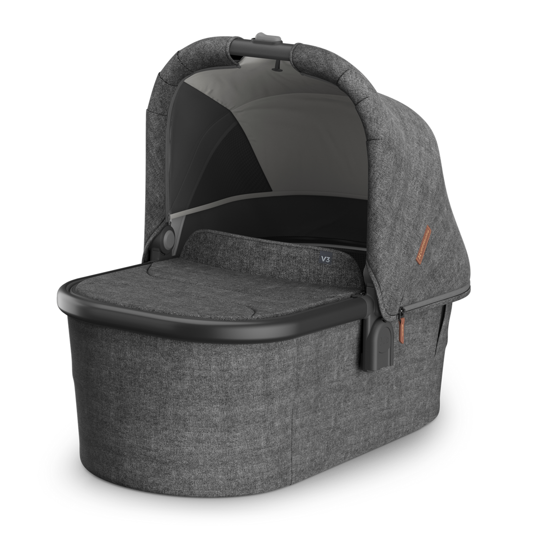 UPPAbaby Bassinet V3 in Greyson — image 1