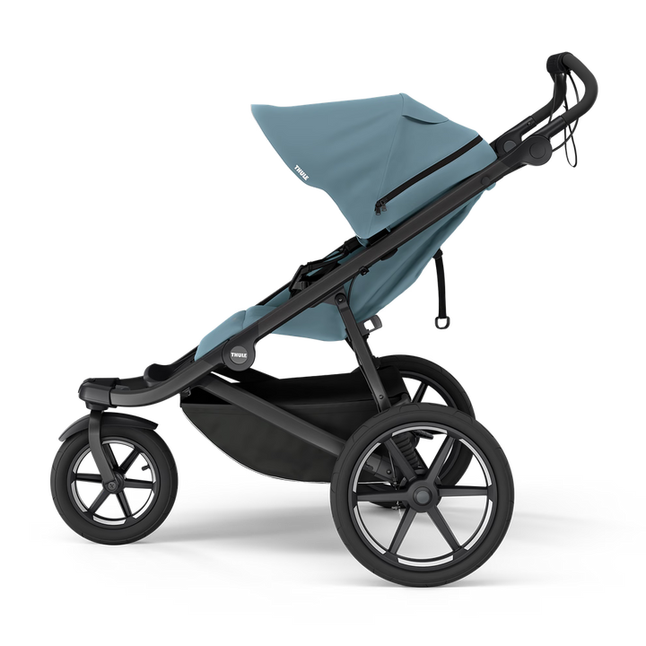 Thule Urban Glide 3 magnetic buckle stroller - Mid Blue on Black - side view