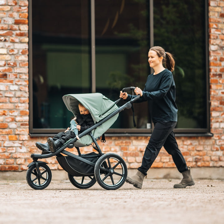 Thule Urban Glide 3 in Mist Green on Black - urban lifestyle