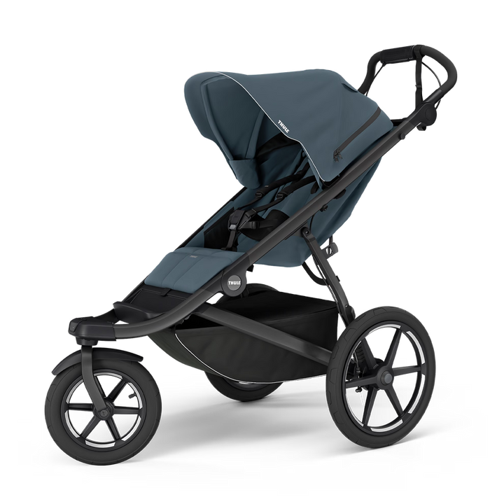 Thule Urban Glide 3 magnetic buckle stroller - Dark Slate on Black - front view