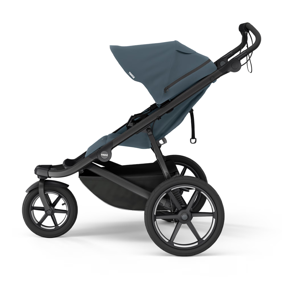 Thule Urban Glide 3 magnetic buckle stroller - Dark Slate on Black - side view
