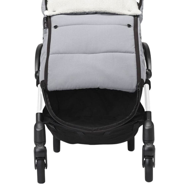 BABYZEN YOYO Footmuff in Grey - lower panel detail