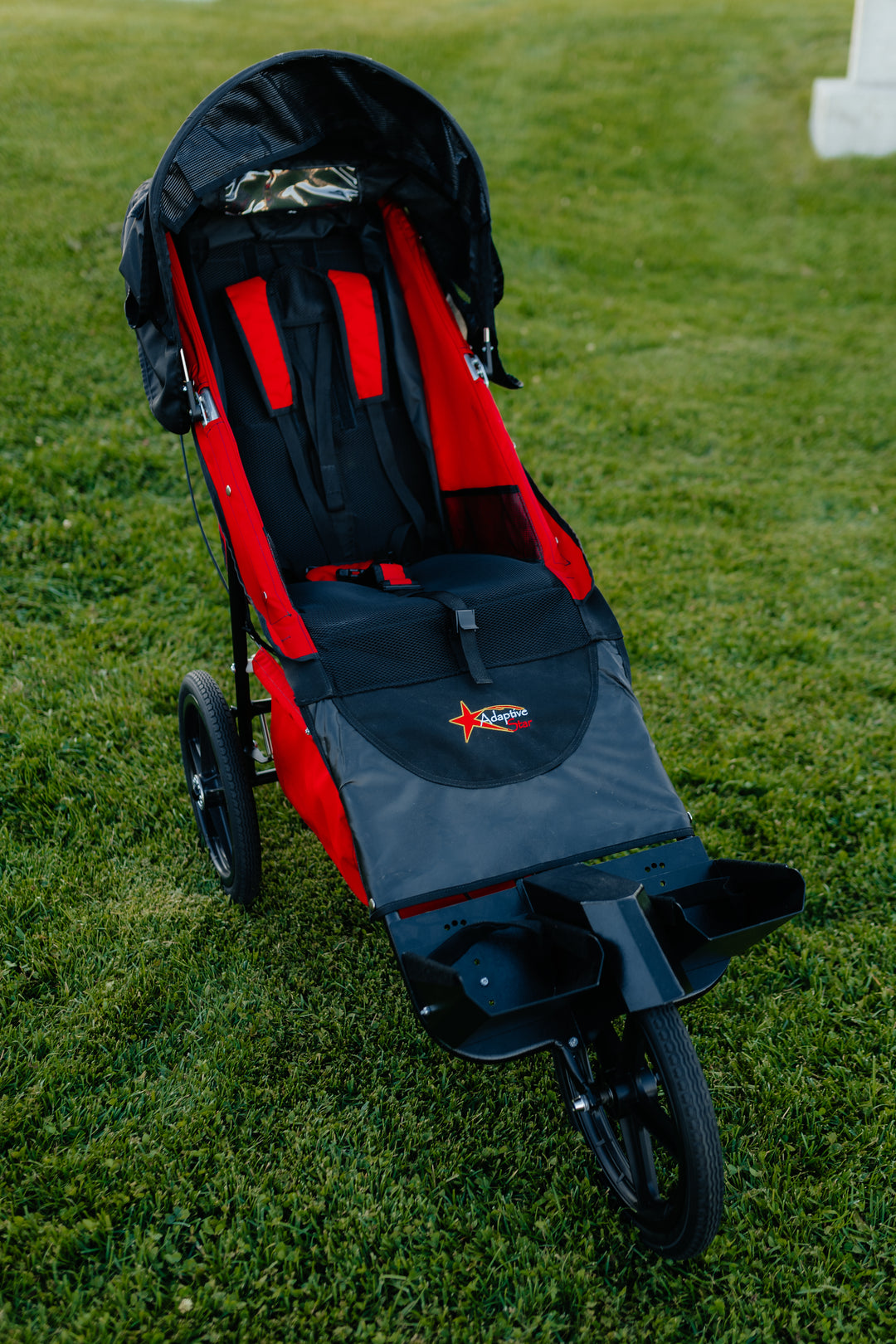 Adaptive Star Axiom ENDEAVOUR 3 Endeavour Push Chair - Red 